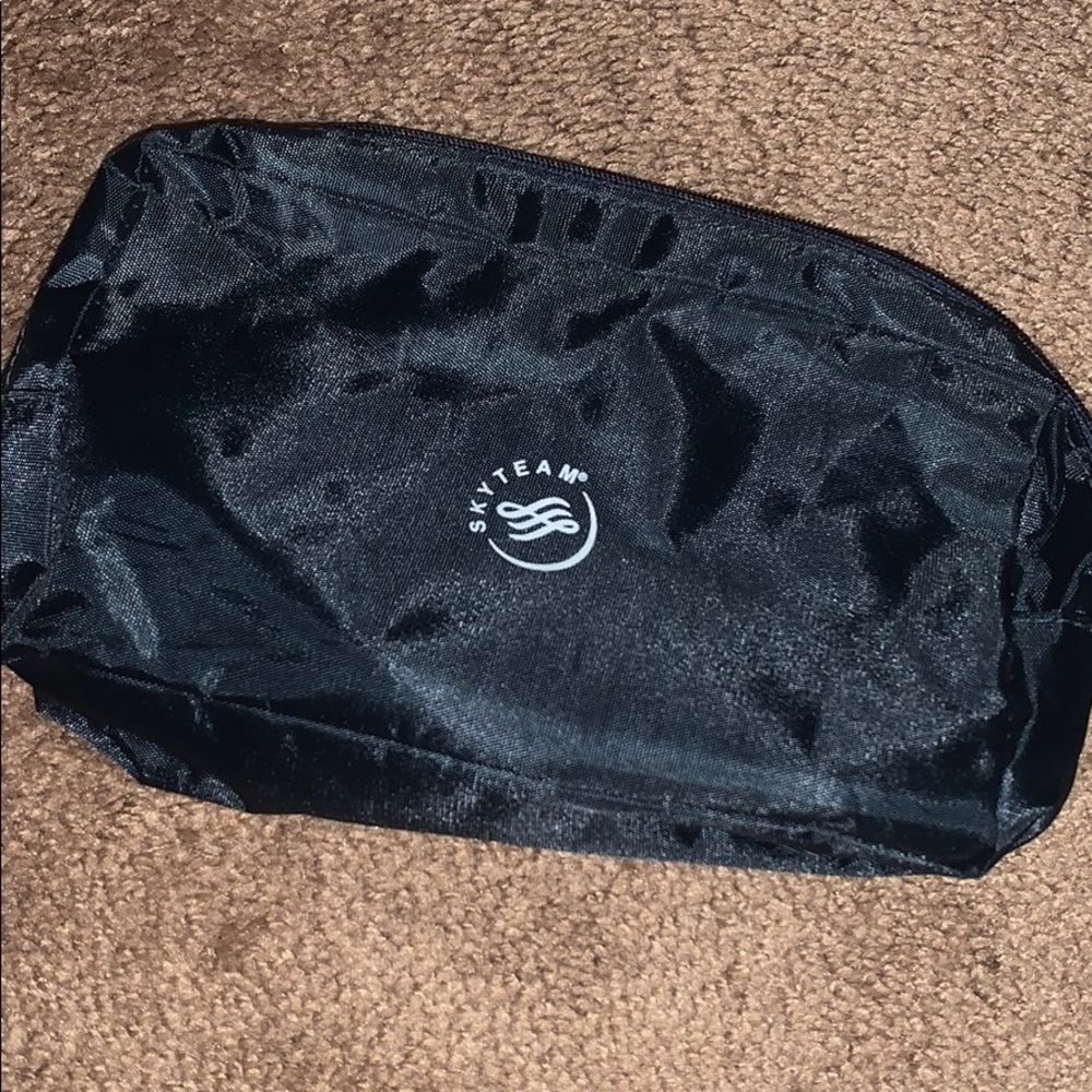 Travel Cosmetic Bag